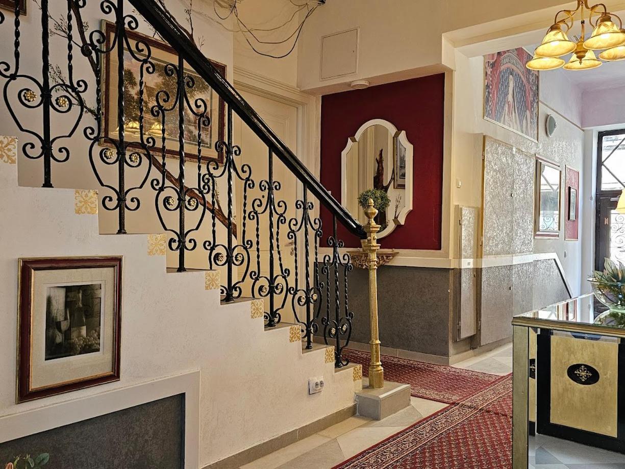 Vansvel Apartment, Belgrade Centre, Old City Belgrado Buitenkant foto